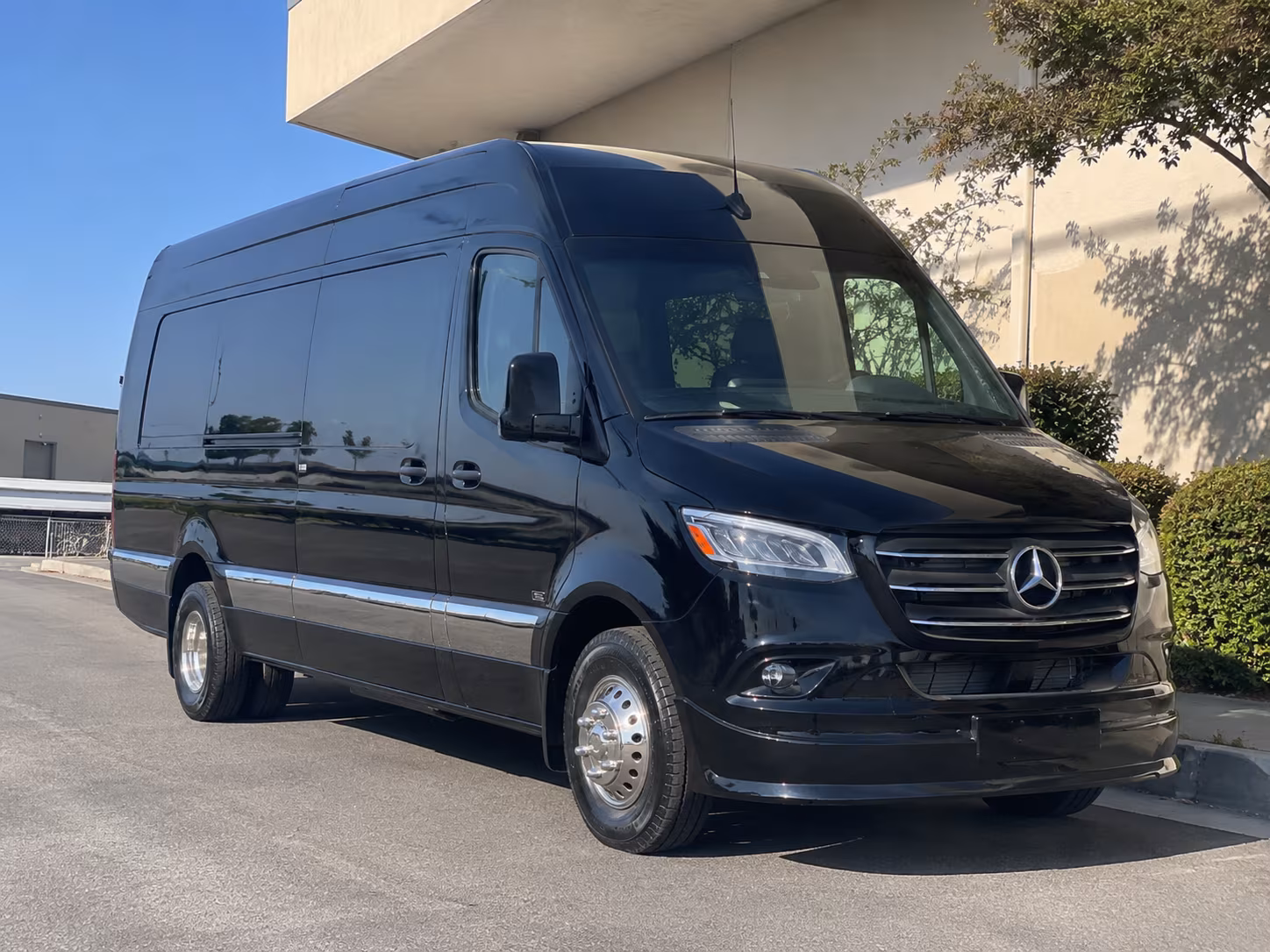 bus rental options for mobile trips