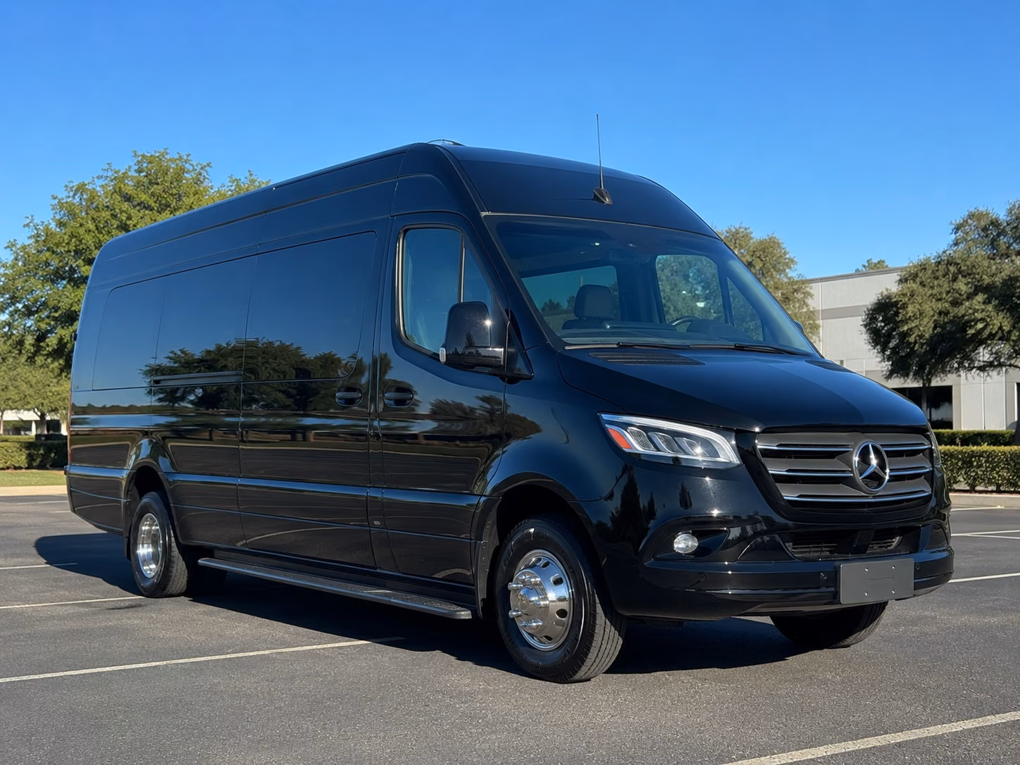 easily book transportation for your next private event 4