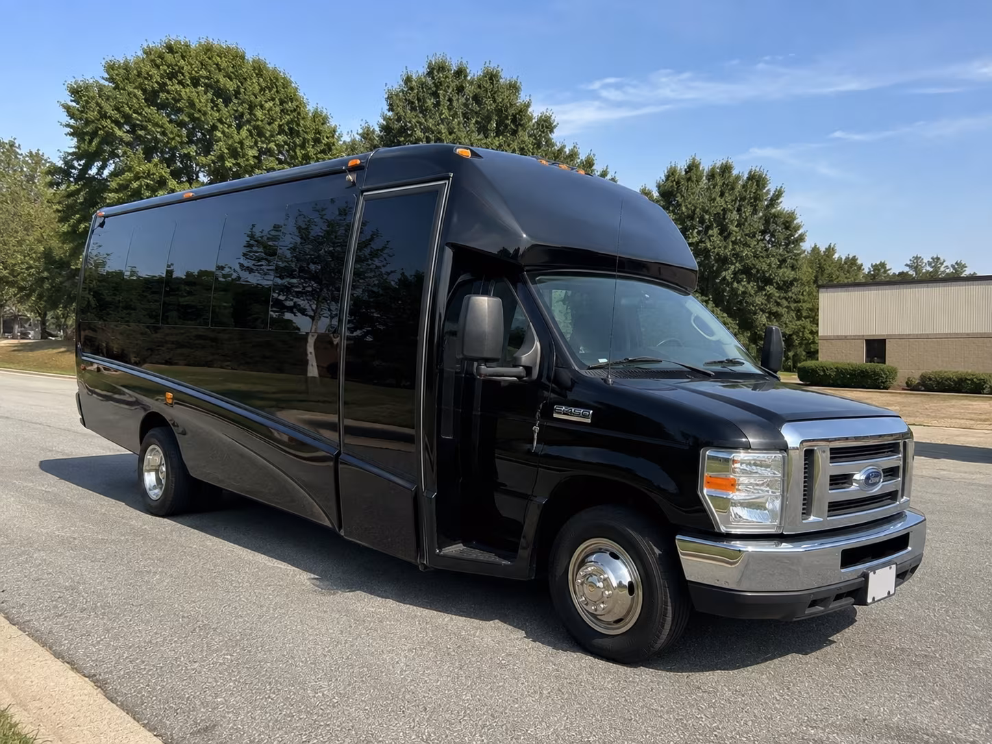 easily book transportation for your next sporting event 1