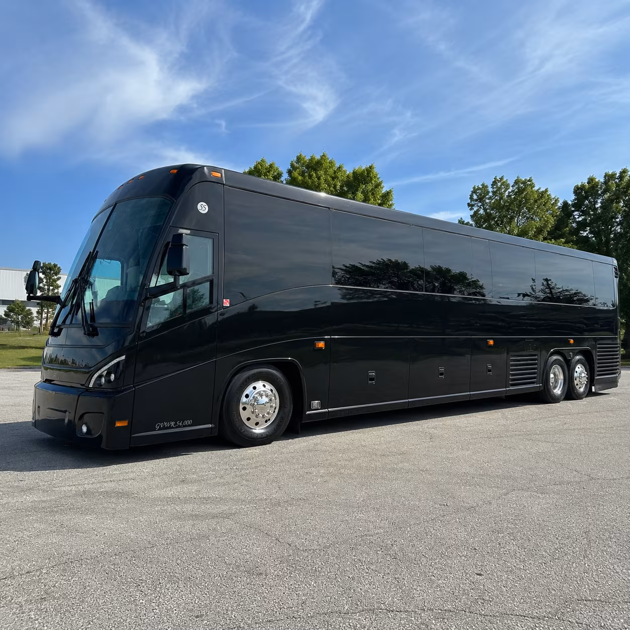 mobile 47 passenger charter bus
