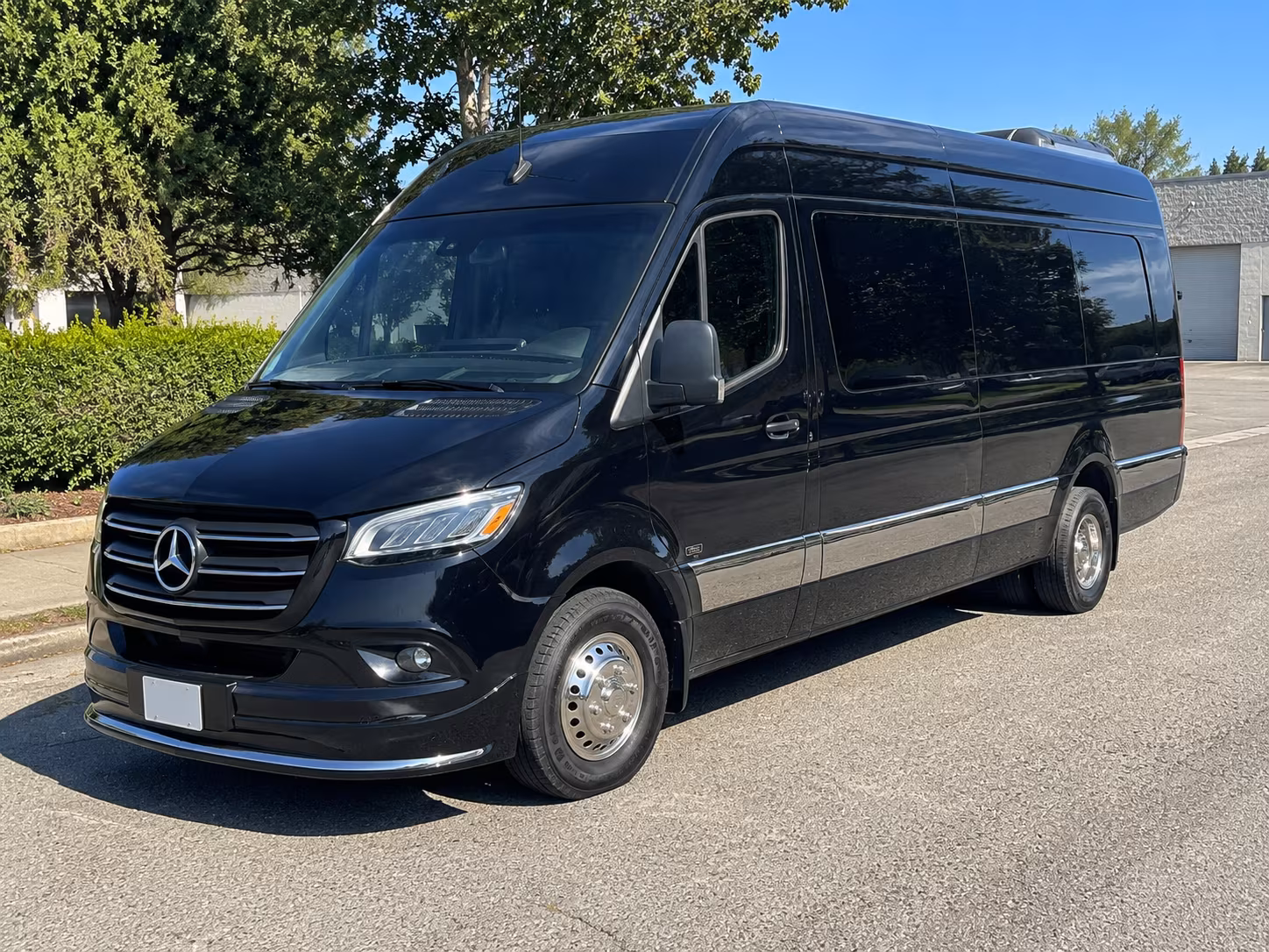 mobile corporate transportation onboard seating